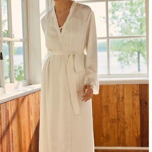 BHLDN Flora Nikrooz Showstopper Robe in Ivory Size L